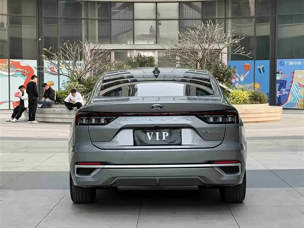 Ford Mondeo 2023 из CN, фото 8