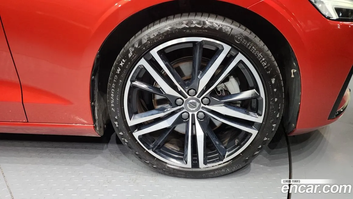 Volvo S60 2022 из KR, фото 3
