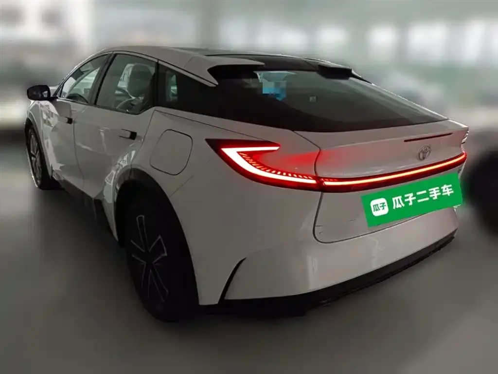 Toyota bZ5 2025 из CN, фото 5