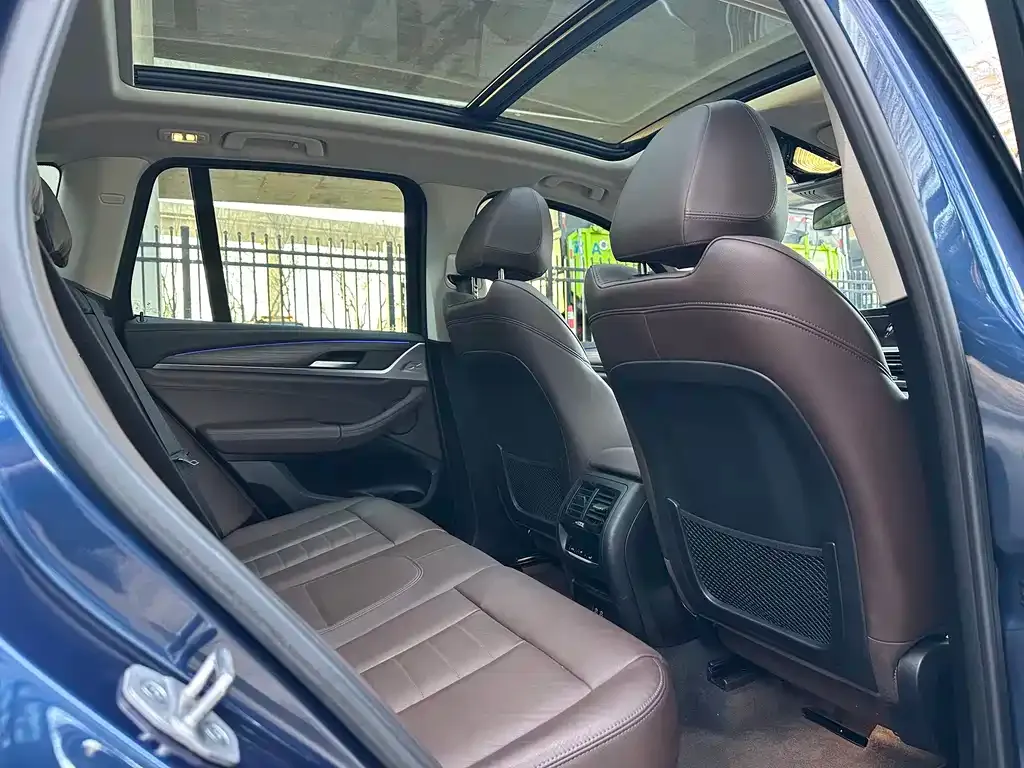 BMW X3 2021 из CN, фото 7