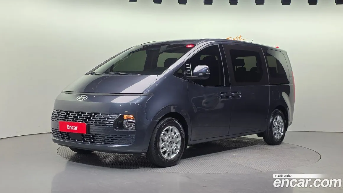 Hyundai Staria 2025 из KR, фото 1