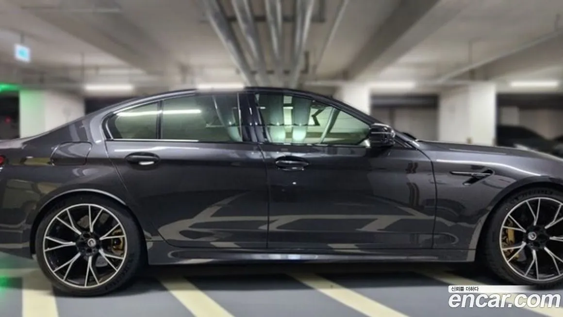 BMW M5 2022 из KR, фото 5
