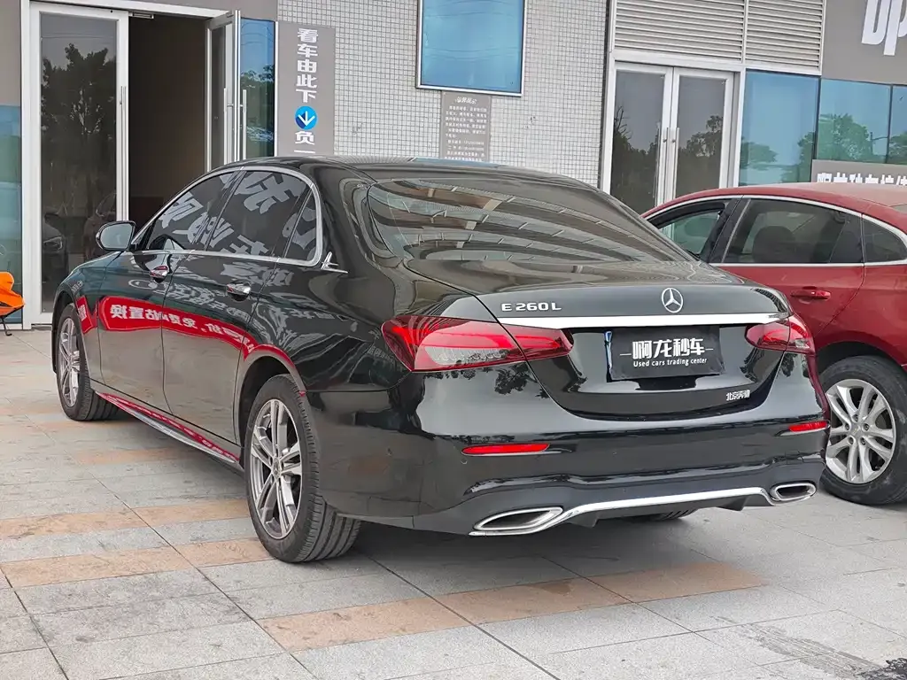 Mercedes-Benz E-Class 2023 из CN, фото 3