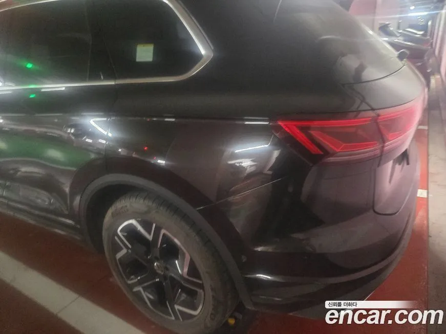 Volkswagen Touareg 2024 из KR, фото 9