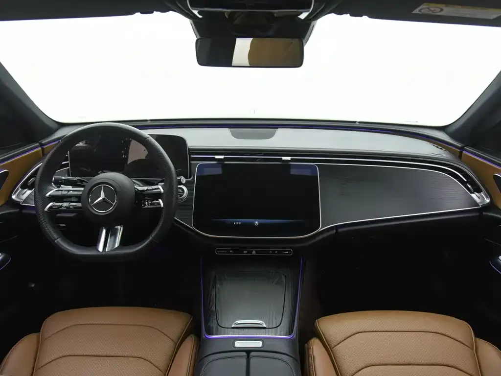 Mercedes-Benz E-Class 2024 из CN, фото 7
