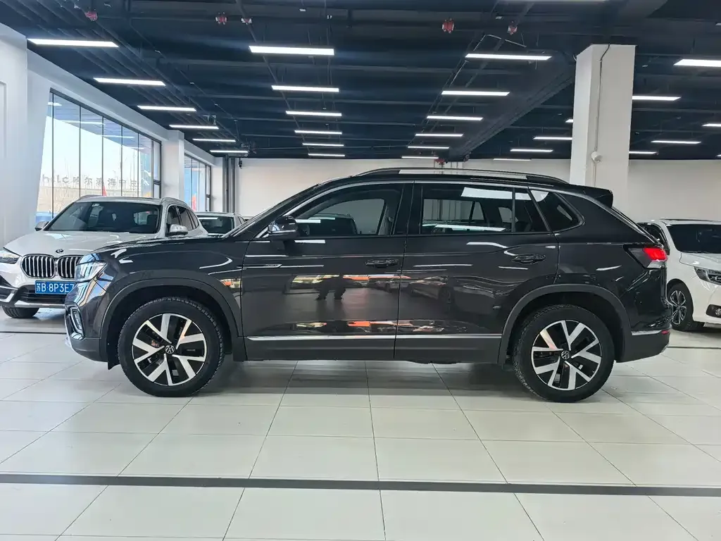 Volkswagen Tayron 2023 из CN, фото 3