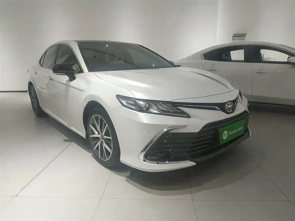 Toyota Camry 2021 из CN, фото 10