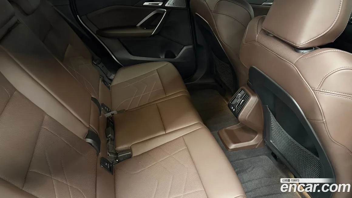 BMW iX1 2024 из KR, фото 7