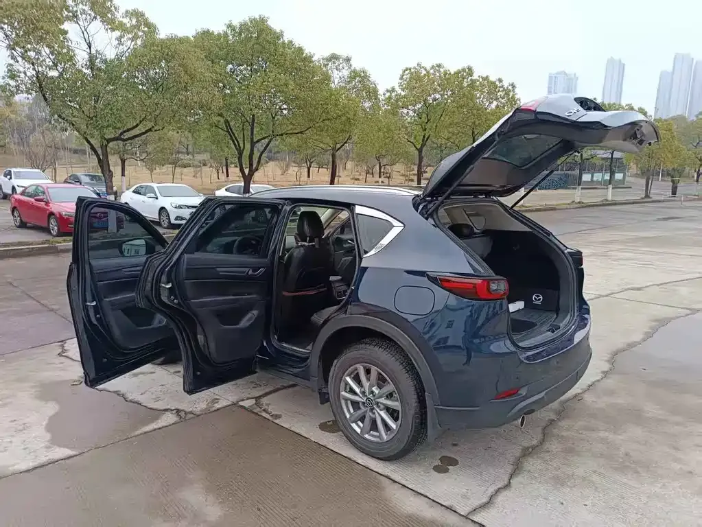 Mazda CX-5 2023 из CN, фото 9