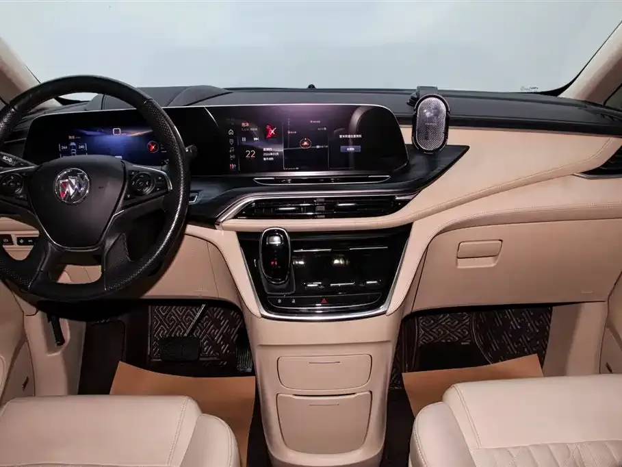 Buick GL8 2023 из CN, фото 9