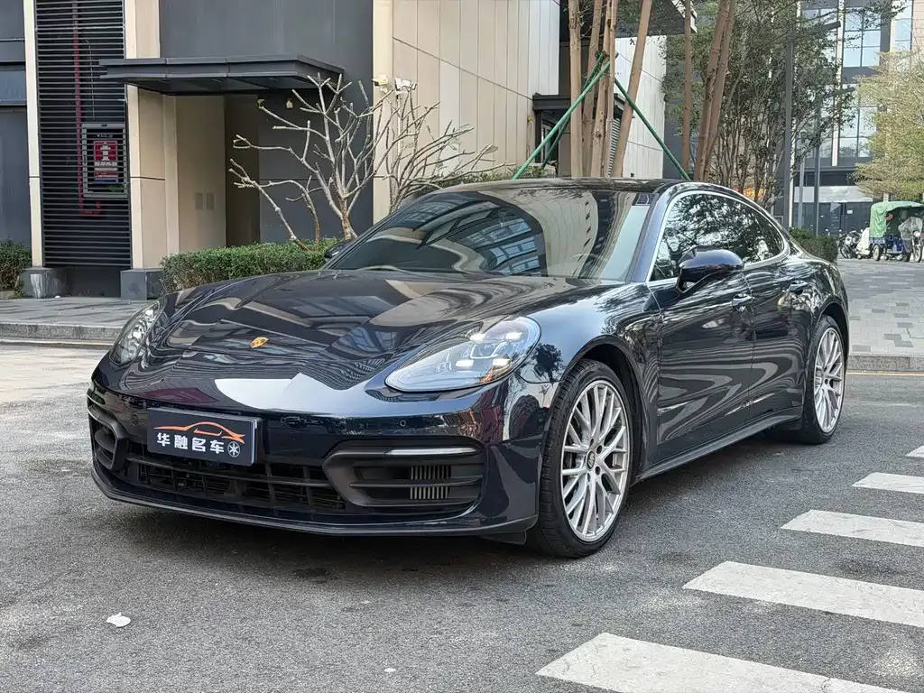 Porsche Panamera 2023 из CN, фото 1