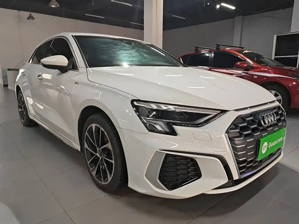 Audi A3 2023 из CN, фото 5