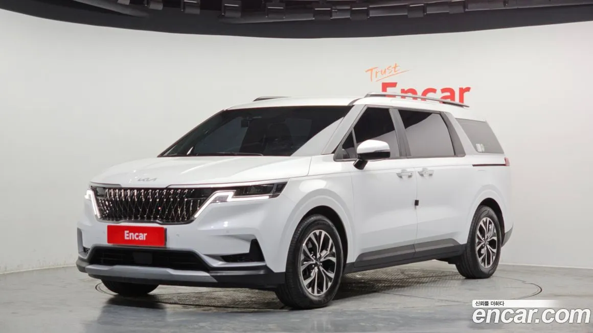 Kia Carnival 2023 из KR, фото 1
