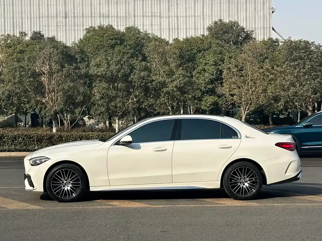 Mercedes-Benz C-Class 2023 из CN, фото 9