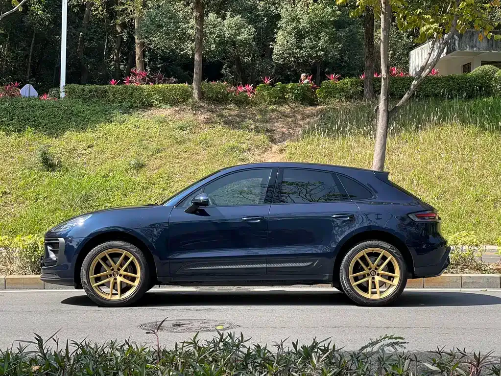 Porsche Macan — фото 10