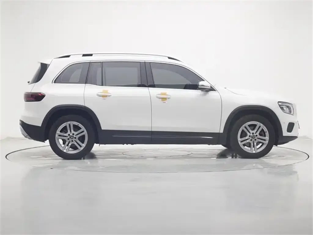 Mercedes-Benz GLB 2022 из CN, фото 10