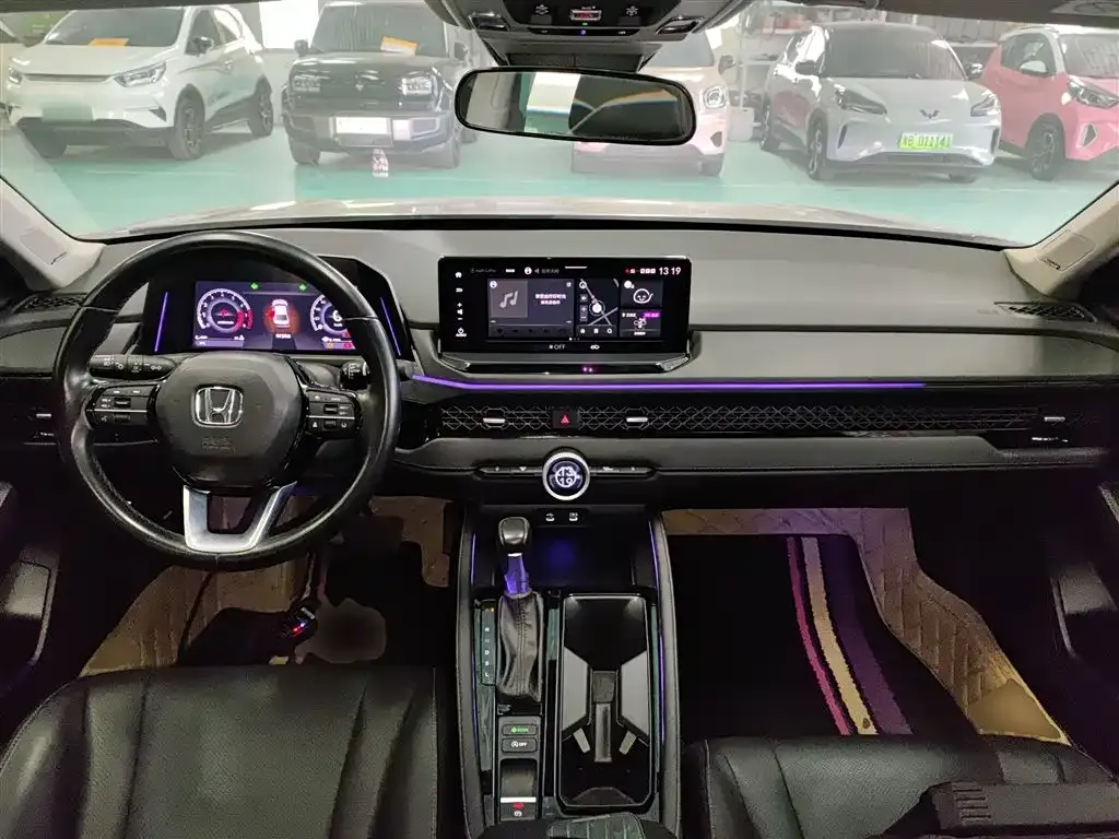 Honda Accord 2023 из CN, фото 2
