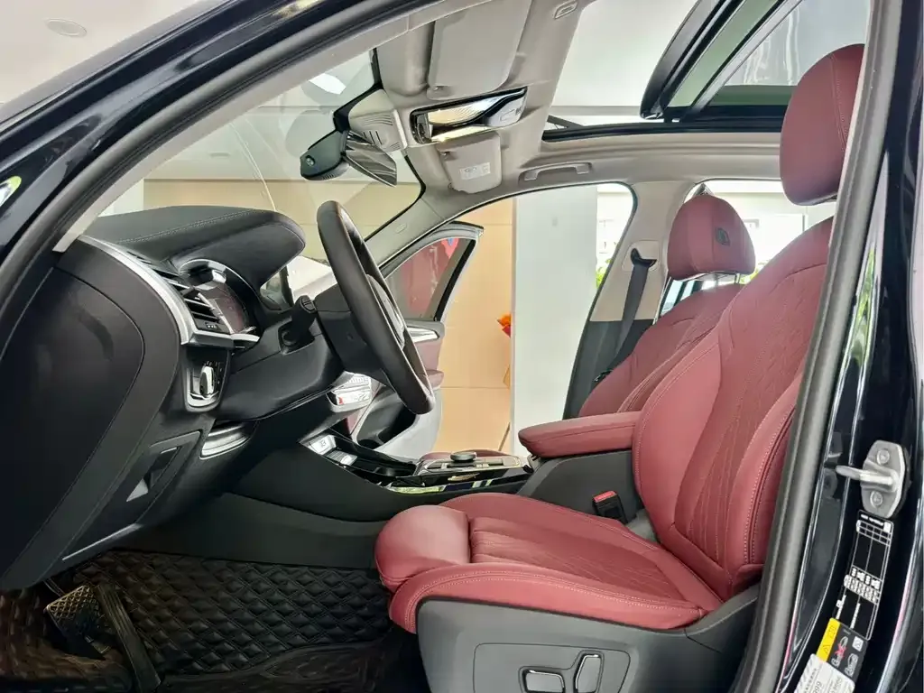 BMW iX3 2024 из CN, фото 4