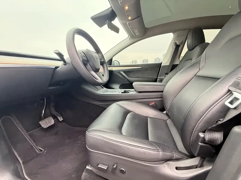 Tesla Model Y 2022 из CN, фото 8