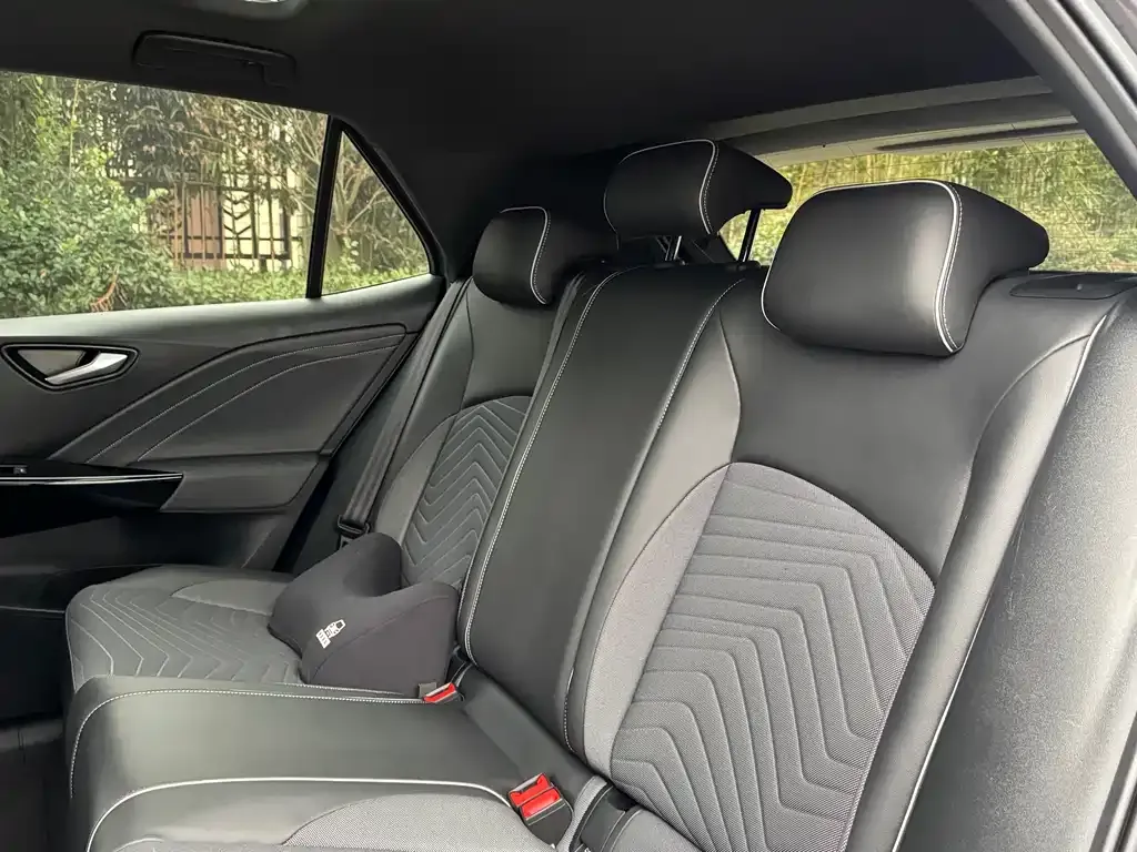 Volkswagen ID.3 2024 из CN, фото 9