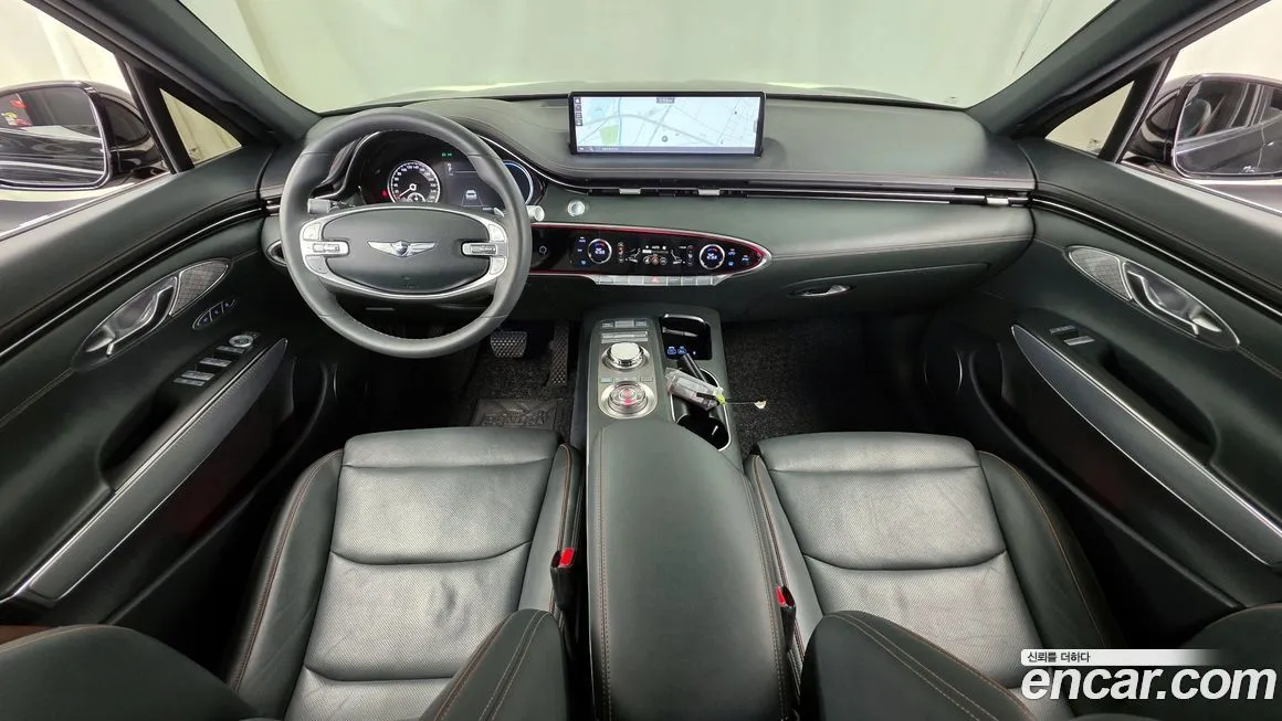 Genesis GV70 — фото 10