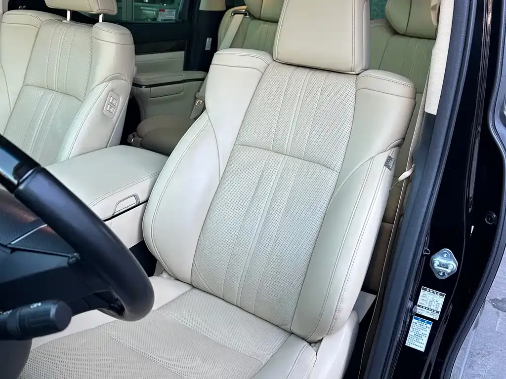 Toyota Vellfire 2022 из CN, фото 5