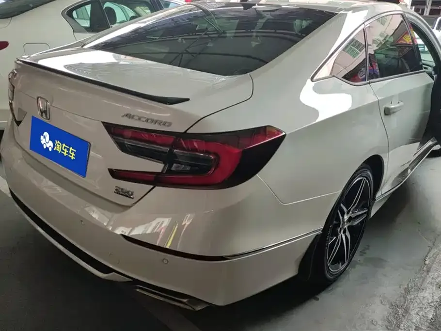 Honda Accord 2023 из CN, фото 7