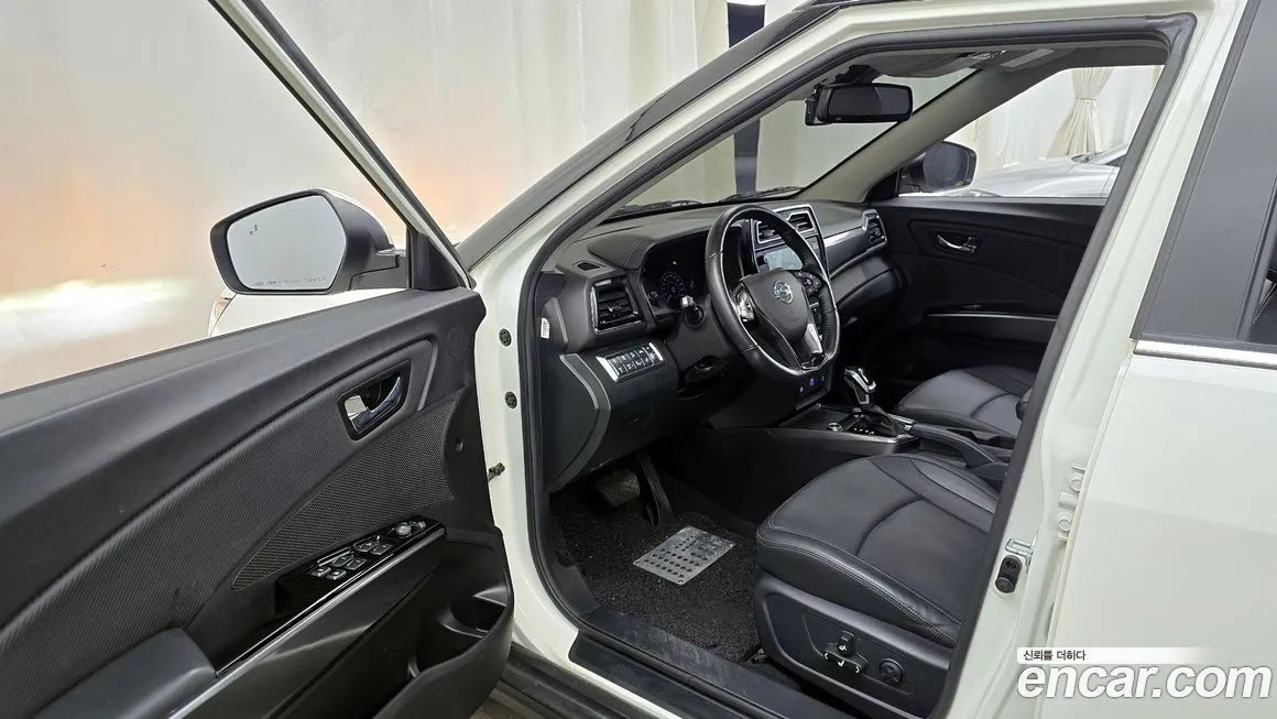 KG Mobility (Ssangyong) TIBOLI 2022 из KR, фото 8