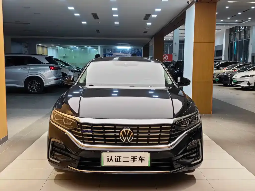 Volkswagen Passat New Energy 2022 из CN, фото 2