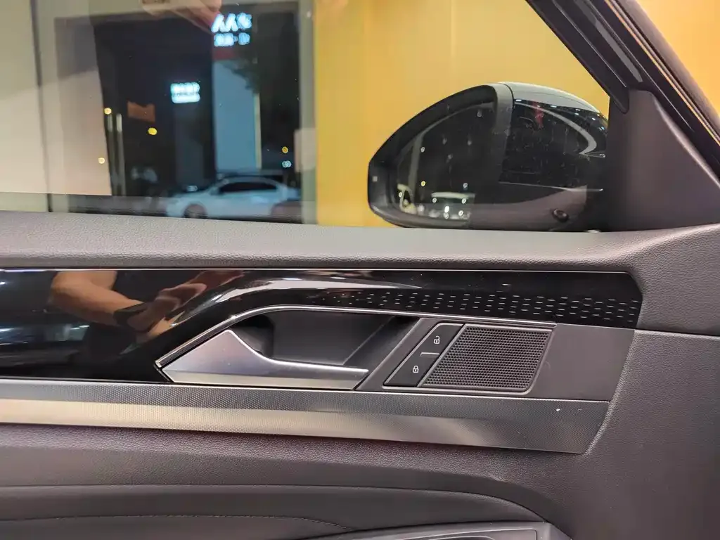 Volkswagen Passat New Energy 2022 из CN, фото 5
