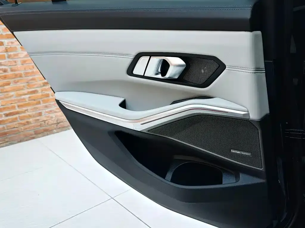 BMW M3 2023 из CN, фото 2