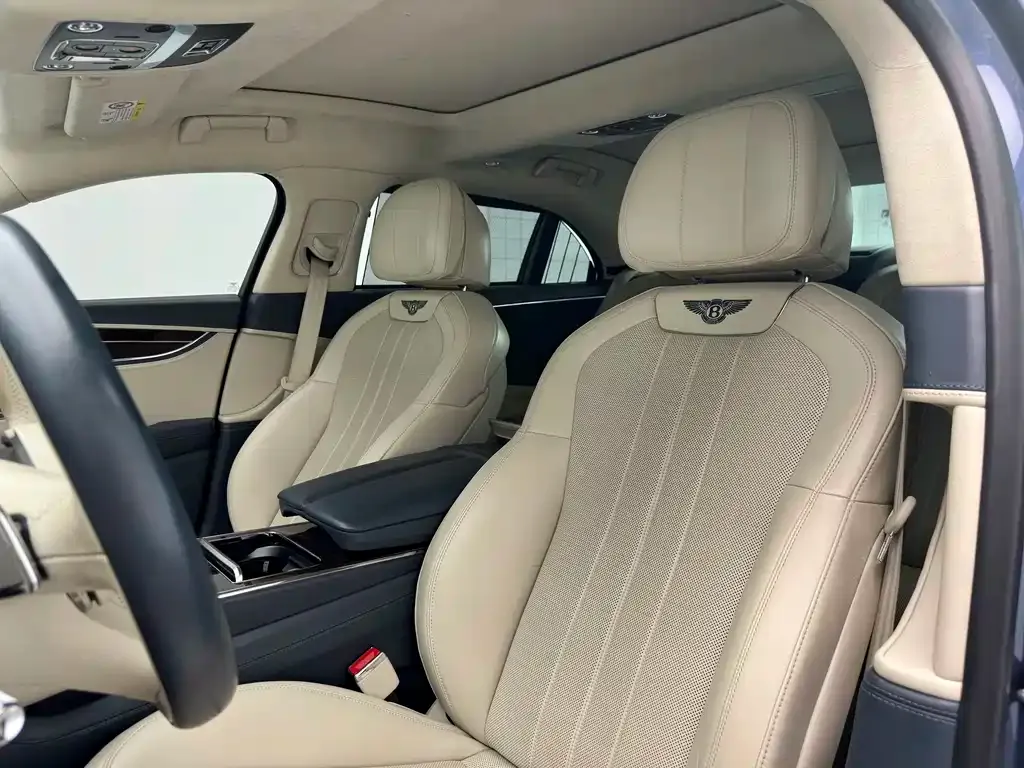 Bentley Flying Spur 2021 из CN, фото 3