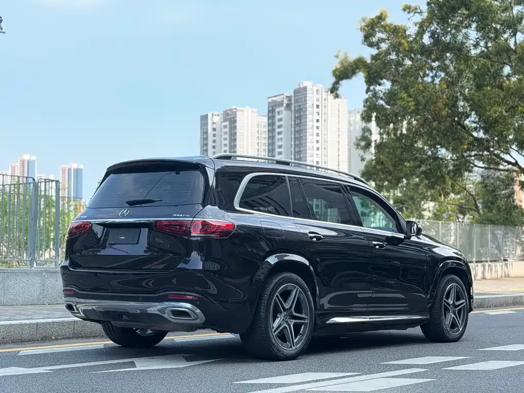 Mercedes-Benz GLS — фото 8