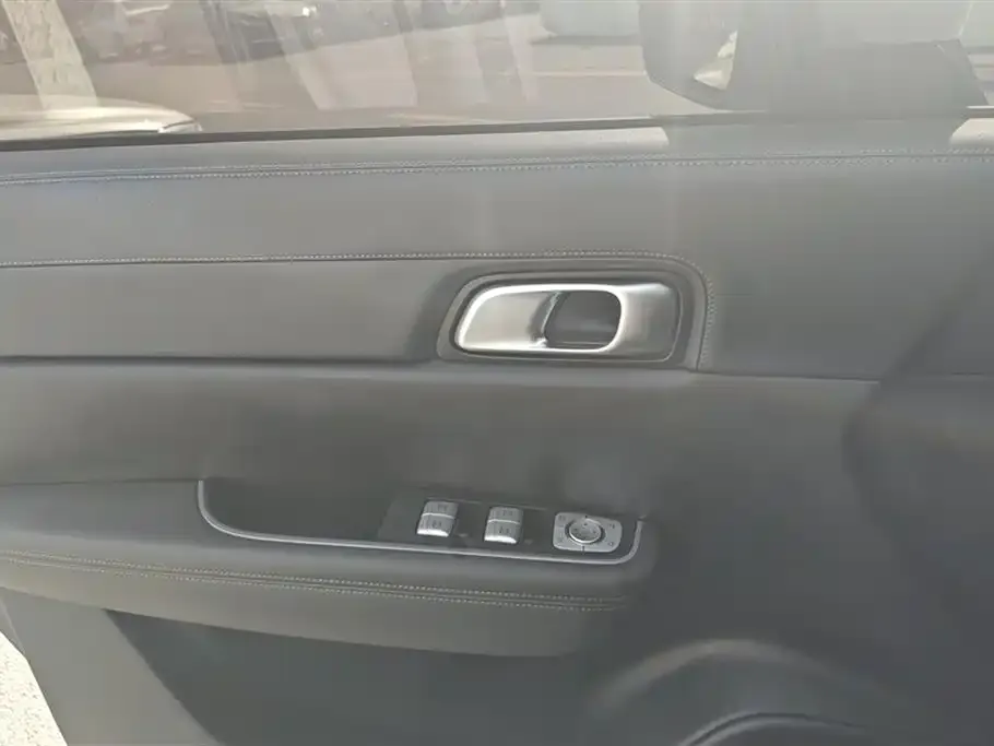 Li Auto ONE 2021 из CN, фото 3