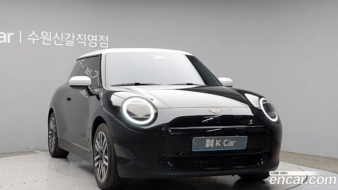 Mini Cooper 2024 из KR, фото 5