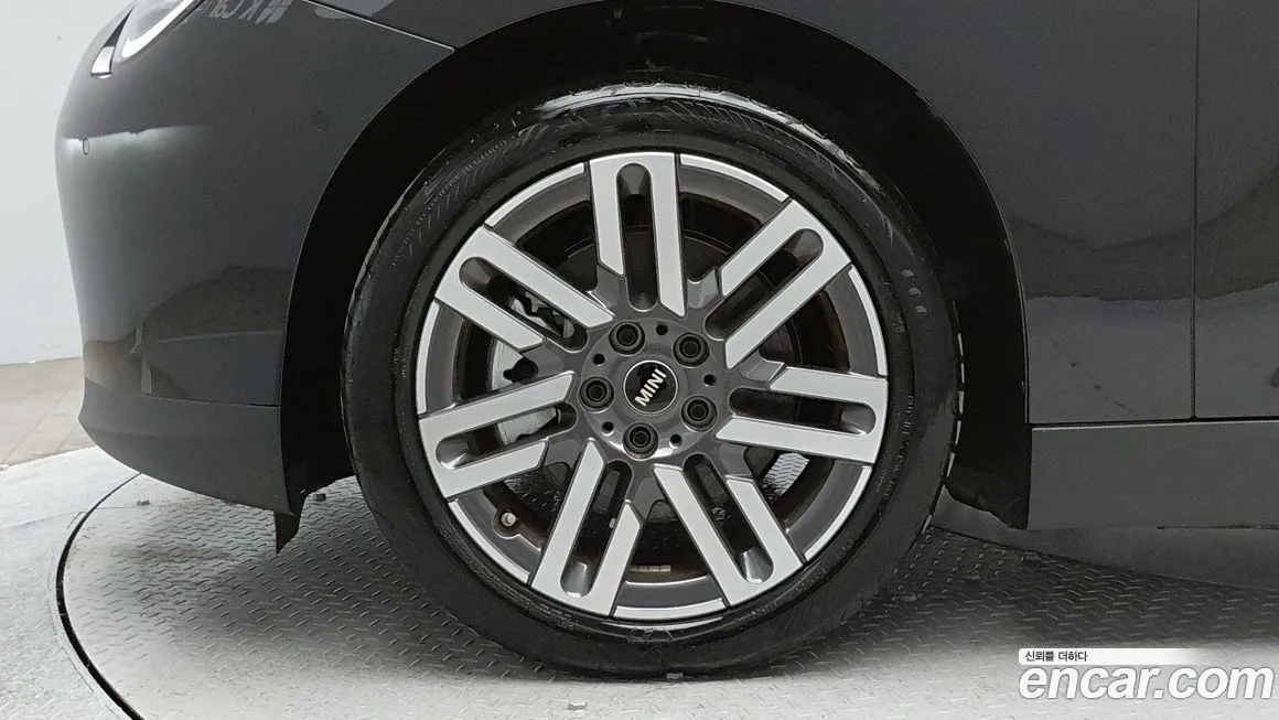 Mini Cooper 2024 из KR, фото 3