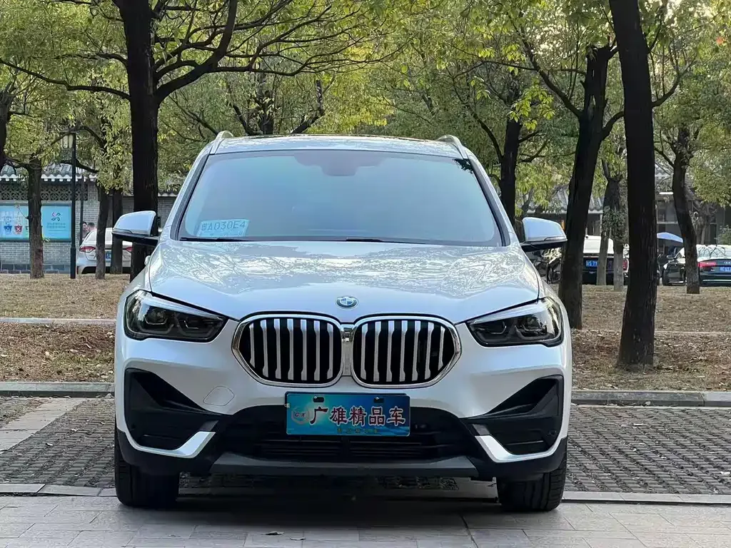 BMW X1 — фото 6