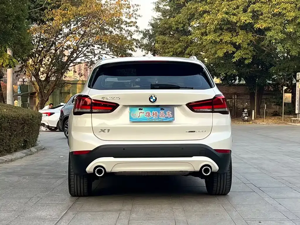 BMW X1 — фото 4