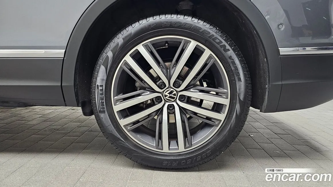 Volkswagen Tiguan 2022 из KR, фото 7