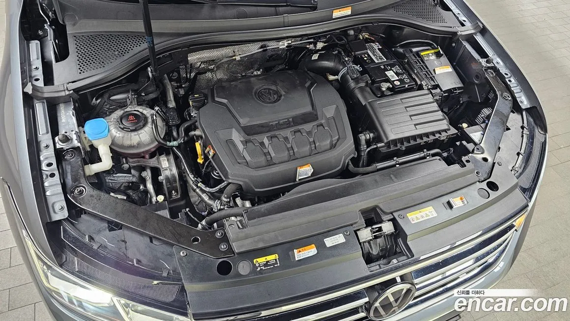 Volkswagen Tiguan 2022 из KR, фото 10