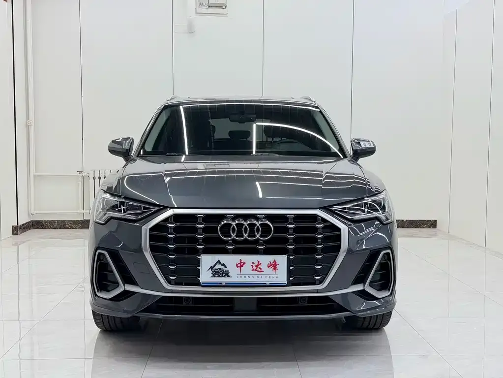 Audi Q3 2021 из CN, фото 10