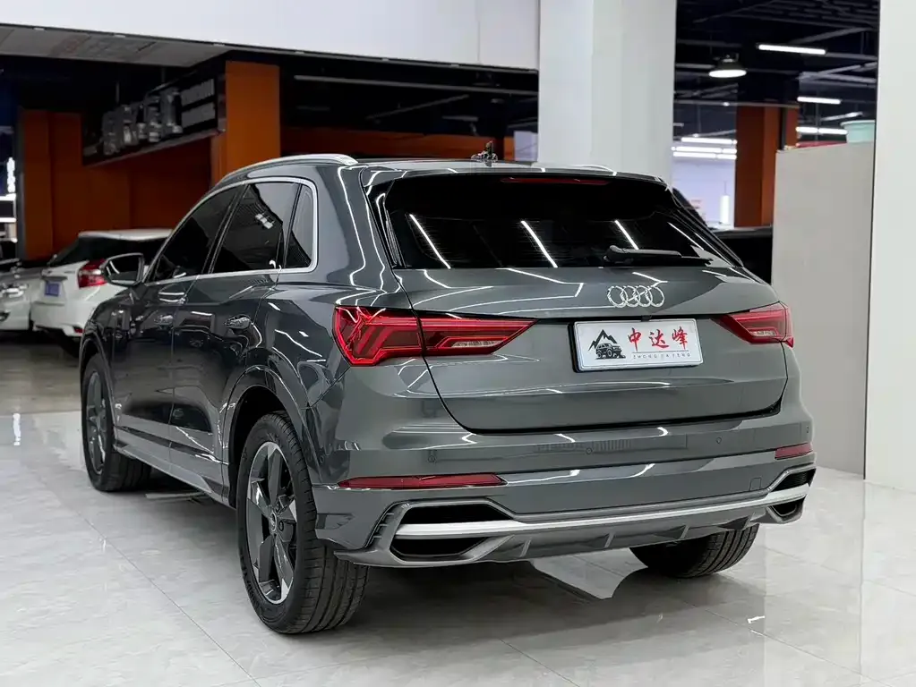 Audi Q3 2021 из CN, фото 3