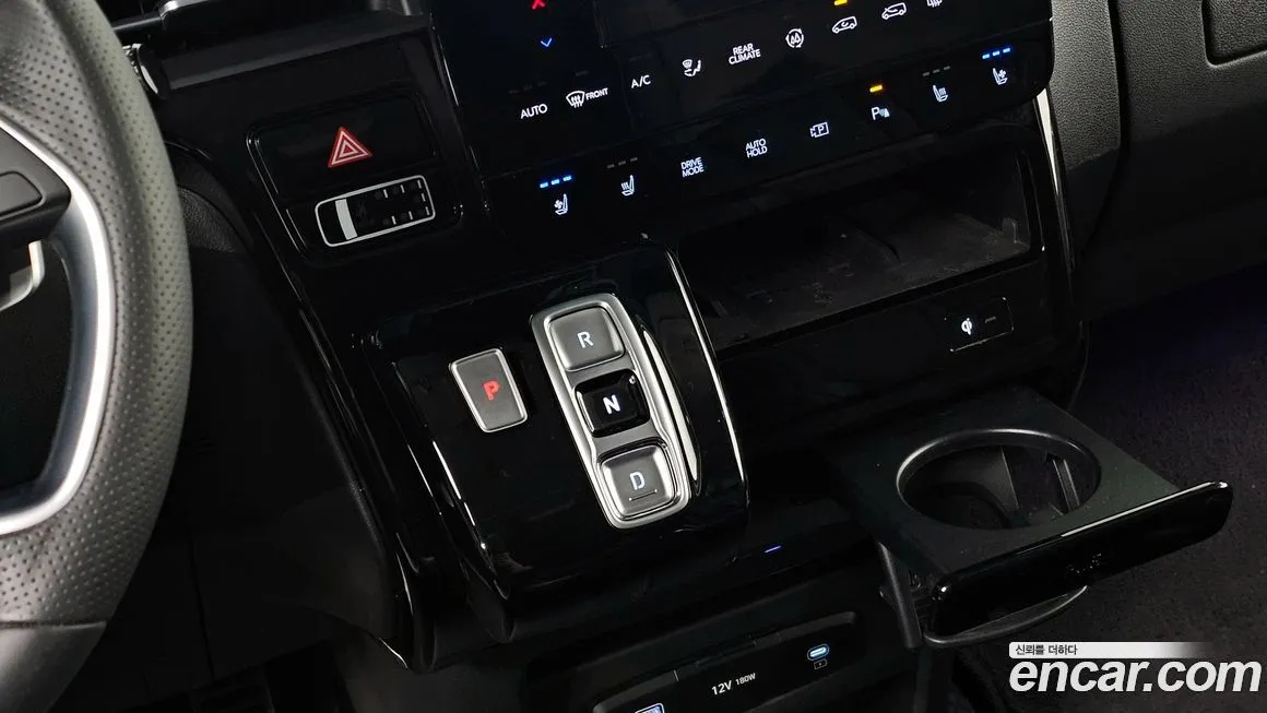 Hyundai Staria — фото 8