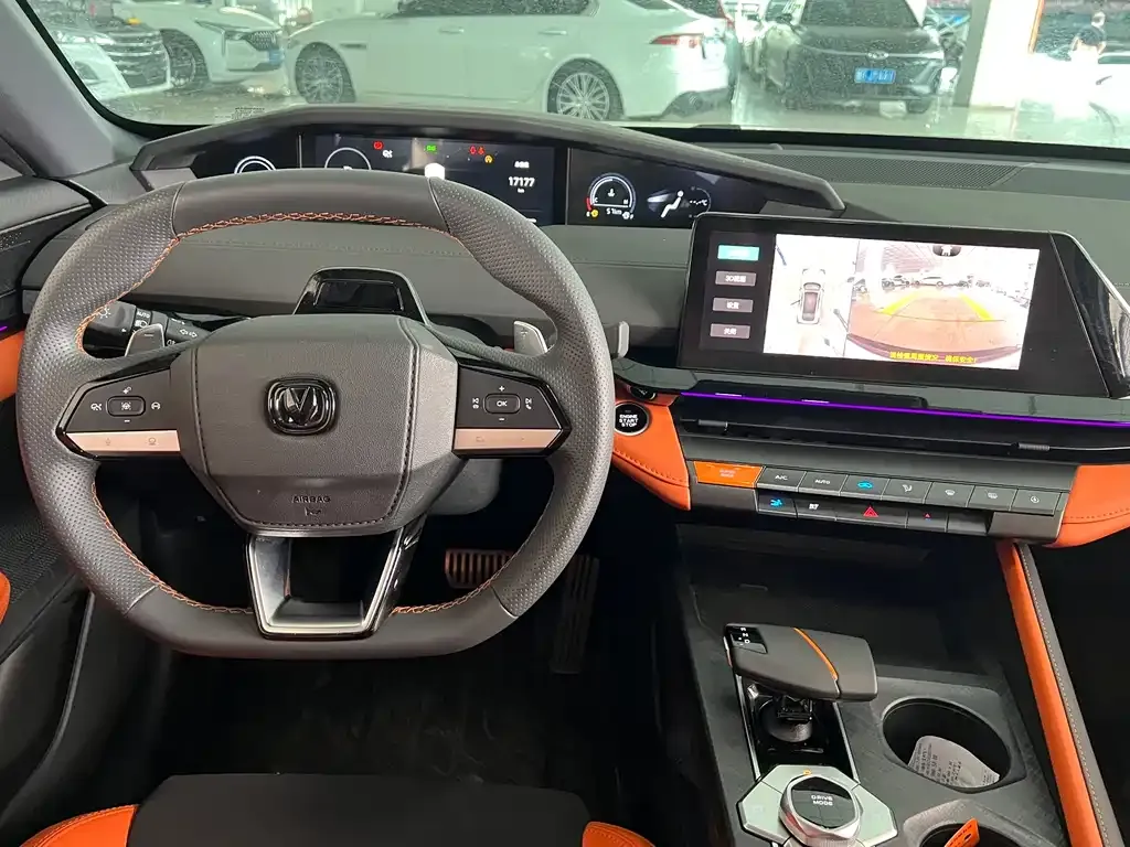 Changan UNI-V 2023 из CN, фото 6