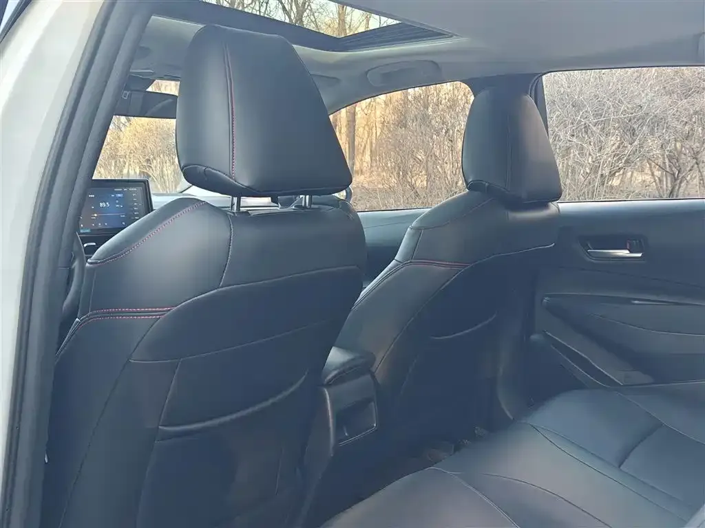 Toyota Corolla 2022 из CN, фото 4