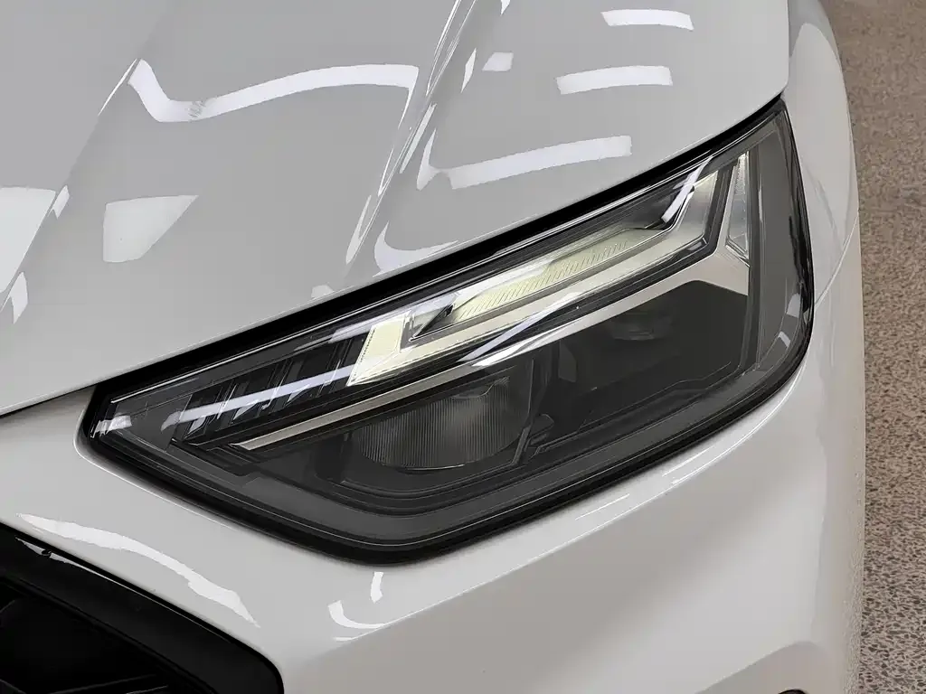 Audi Q5L 2023 из CN, фото 6