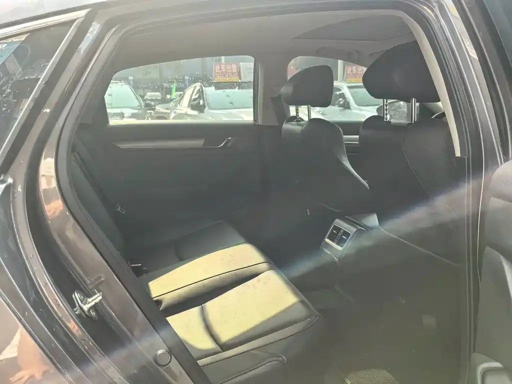 Honda Accord 2021 из CN, фото 2