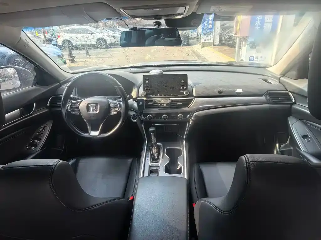 Honda Accord 2021 из CN, фото 4