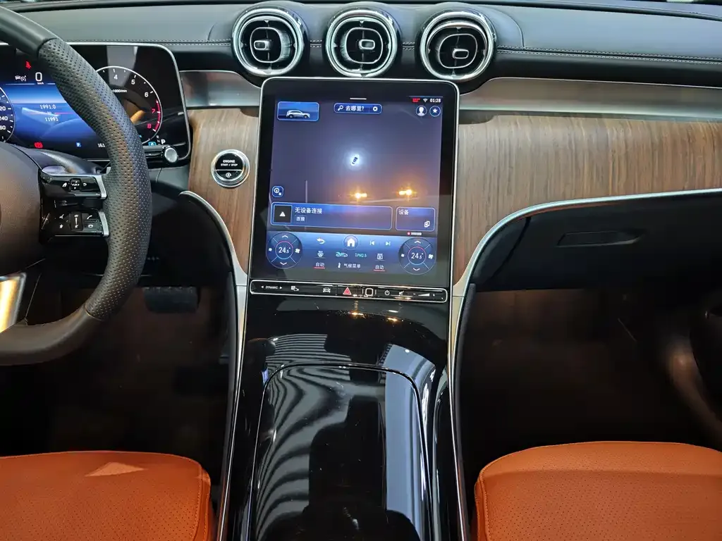 Mercedes-Benz GLC 2024 из CN, фото 7