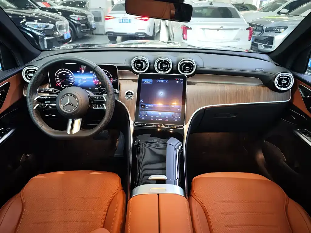 Mercedes-Benz GLC 2024 из CN, фото 9